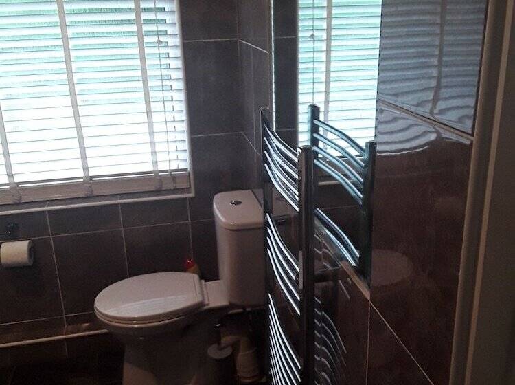 חדר דלוקס, Woodmeads