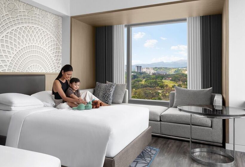 اتاق لوکس, Clark Marriott