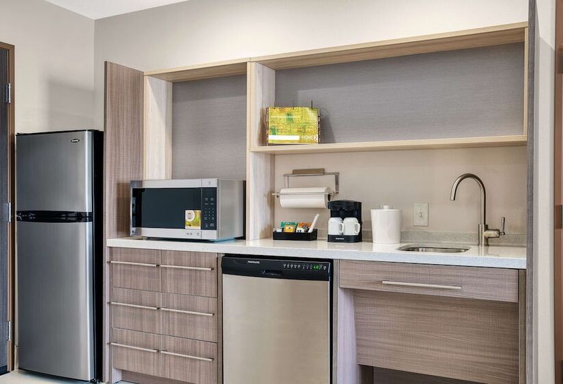 身障者適用スイートルーム, Home2 Suites By Hilton Batesville