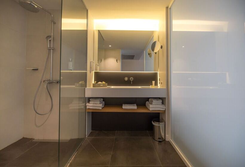 اتاق سوپریور با چشمانداز باغ, Ness By D Ocean