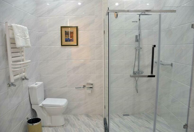 اتاق استاندارد, Parliament Palace