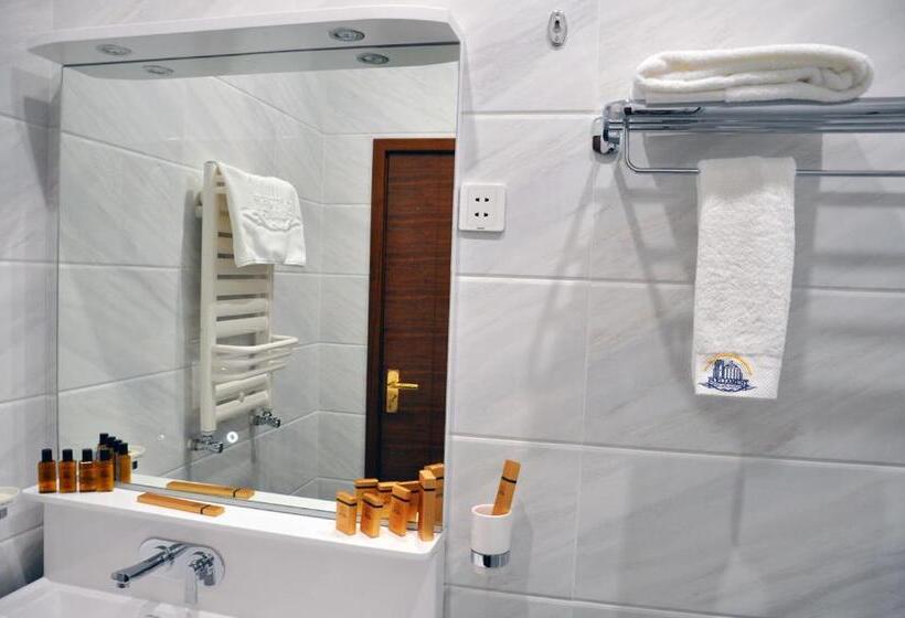 اتاق استاندارد, Parliament Palace