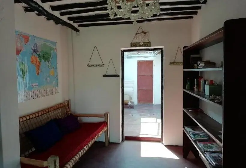 Standard Yhden Hengen Huone, Sunny House Paje Ii