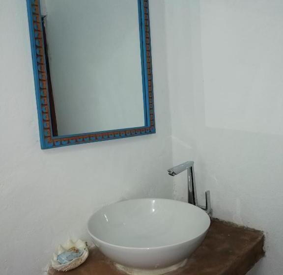 标准间, Sunny House Paje Ii