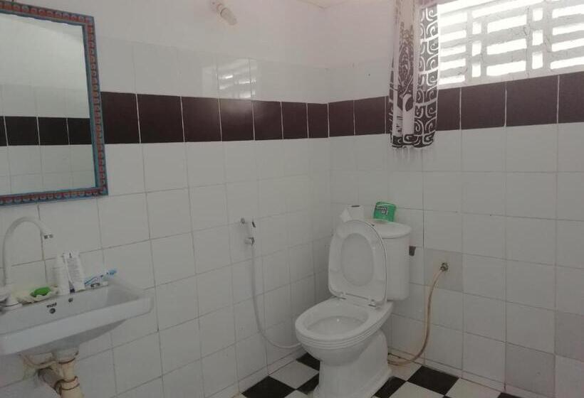 共用房间的床, Sunny House Paje Ii