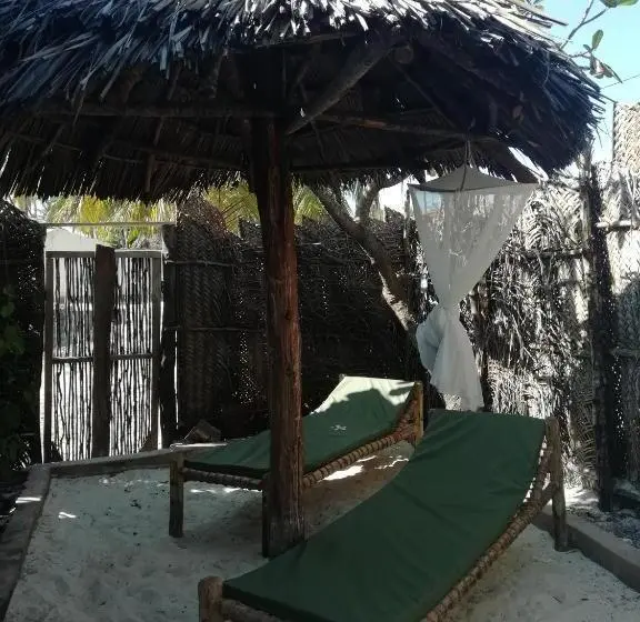 Vuode Makuusalissa, Sunny House Paje Ii