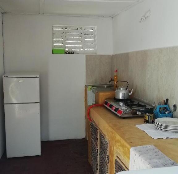 تختخواب در اتاق مشترک, Sunny House Paje Ii