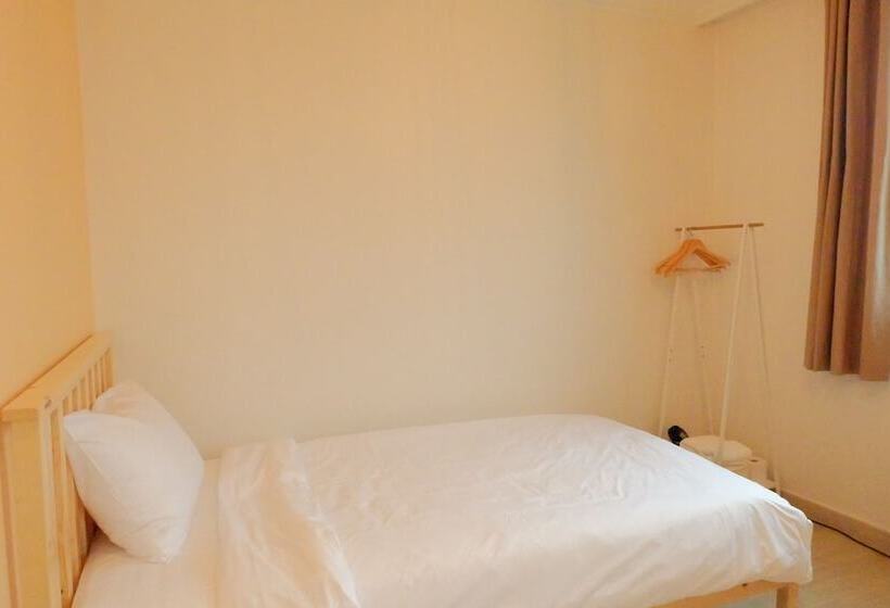 Chambre Standard Individuelle, Hostel Espace