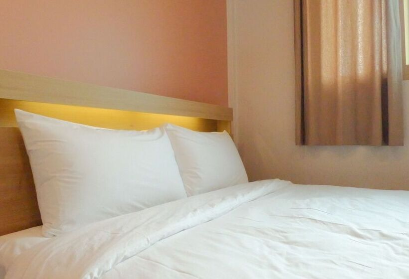 Chambre Standard, Hostel Espace
