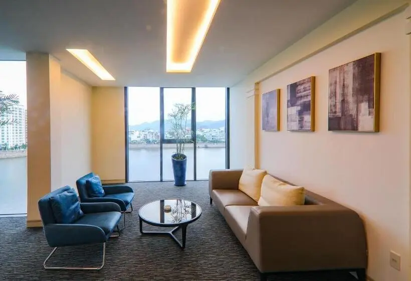 اتاق لوکس با تخت بزرگ, Lake View