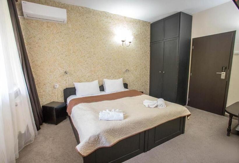 غرفة سوبيريور مزودة بشرفة, Park Hotel Ivailo