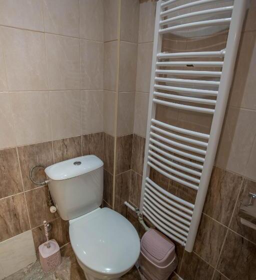سوییت جونیور, Park Hotel Ivailo
