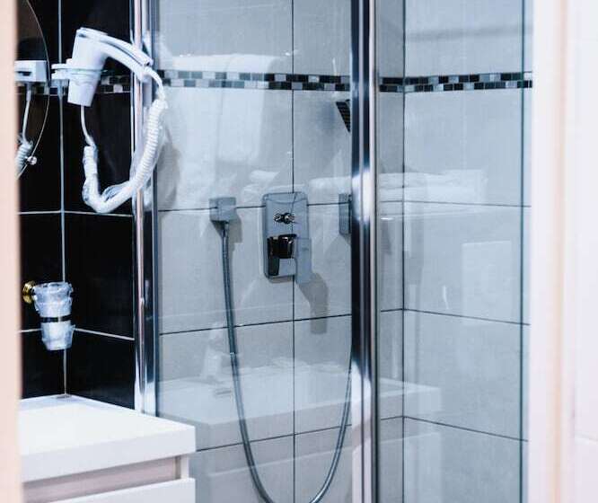 اتاق استاندارد, Des Arcades