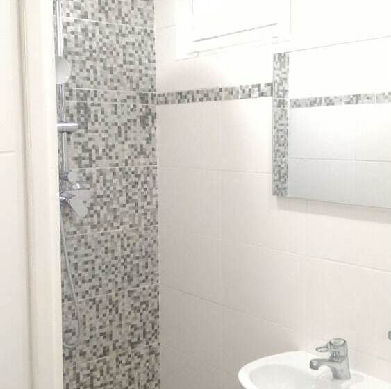 اتاق استاندارد, Des Arcades