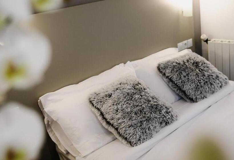 اتاق استاندارد, Des Arcades