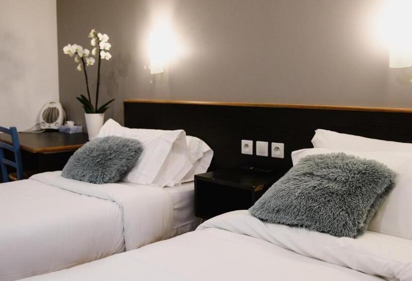 اتاق لوکس, Des Arcades