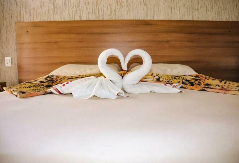 דירת חדר, Orla Piaui