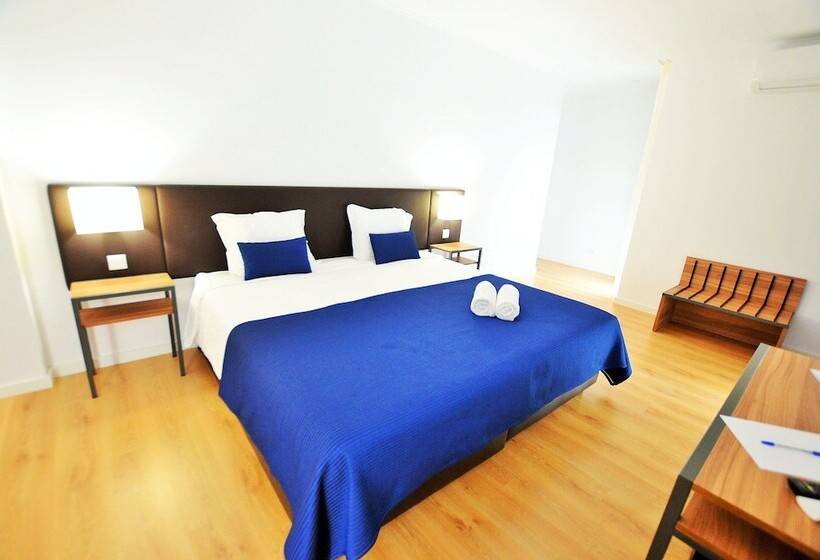 Трехместный Номер Deluxe, Hilltop Oasis Lisboa Oeiras