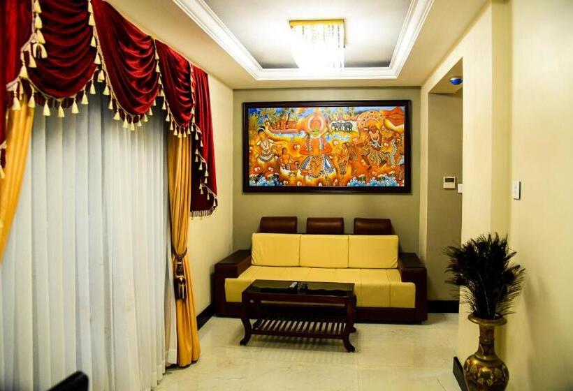 Deluxe Suite King Bed, Sajjoys