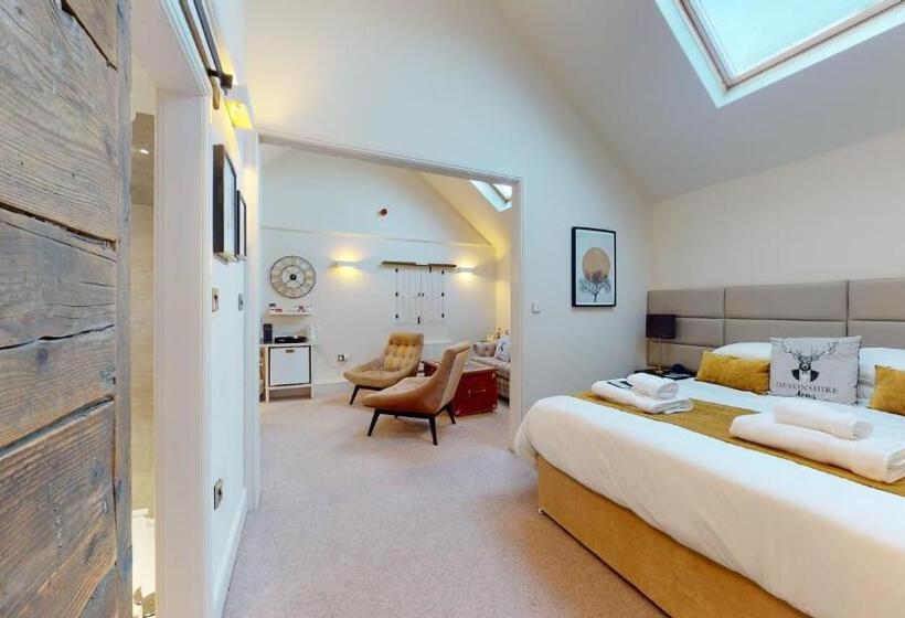 Deluxe Suite King Bed, The Devonshire Arms