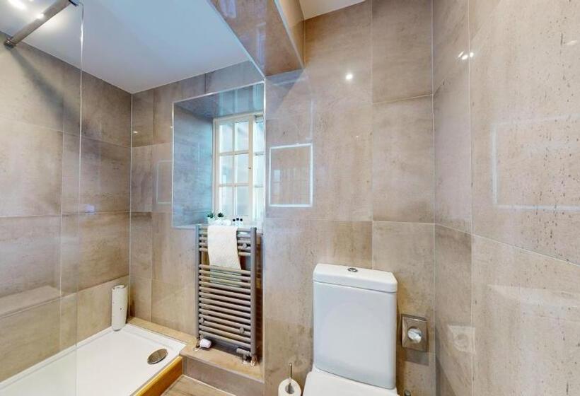 Quarto Deluxe, The Devonshire Arms