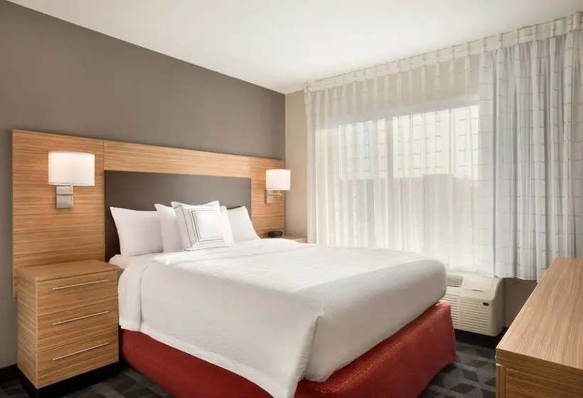 Sviitti, Towneplace Suites By Marriott Milwaukee Grafton