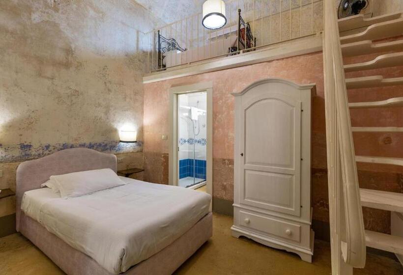 غرفة عائلية, Dimore Briganti