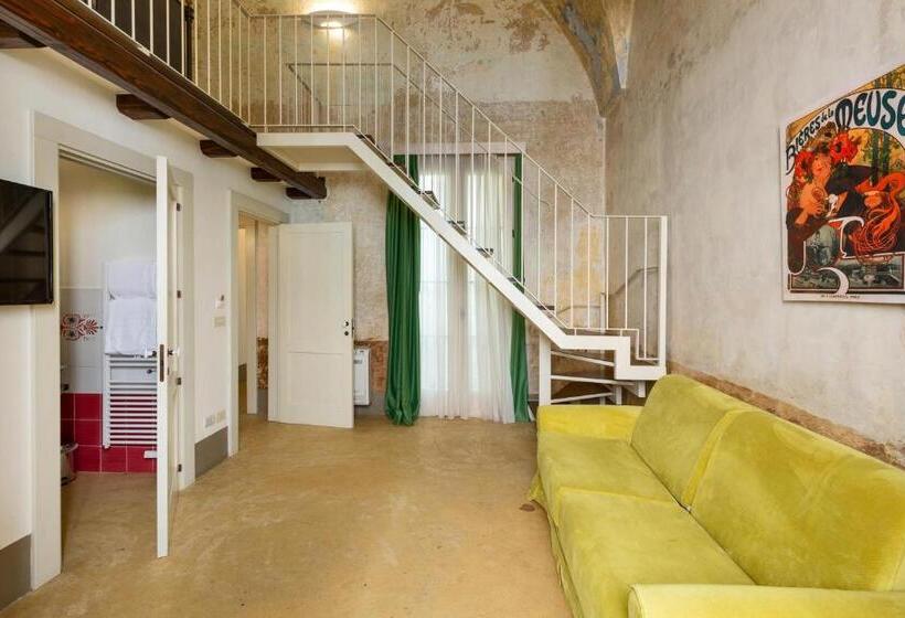 جناح, Dimore Briganti