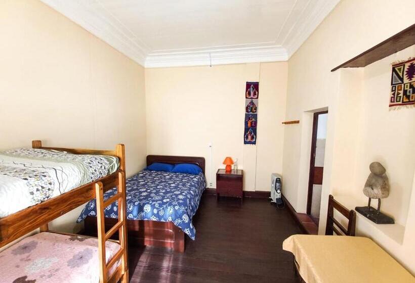 اتاق استاندارد, Rummy Hostal