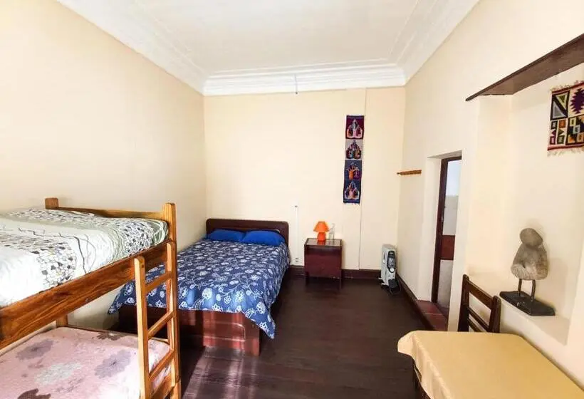 اتاق استاندارد, Rummy Hostal