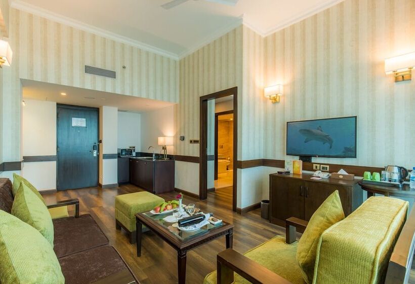 سوییت اجرایی, Soaltee Westend Premier