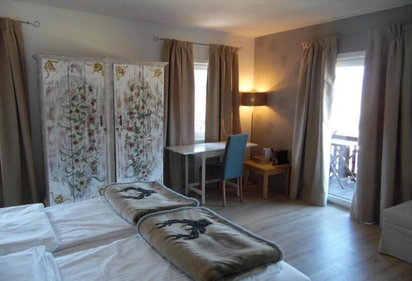 Семейный Номер Deluxe, Bella Vista Lodge