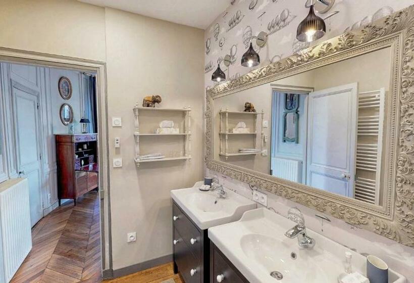 Люкс Повышенной Комфортности, Castel Saintleonard