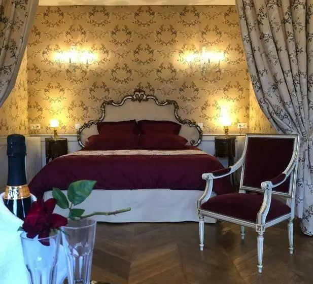 デラックススイート, Castel Saintleonard