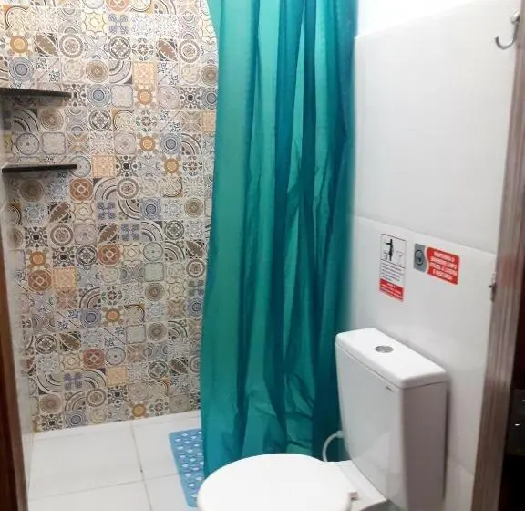 Suite, Hostel Da 13 E Suítes