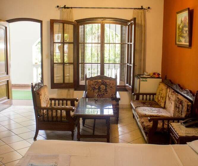 اتاق استاندارد سه نفره, Bavaria