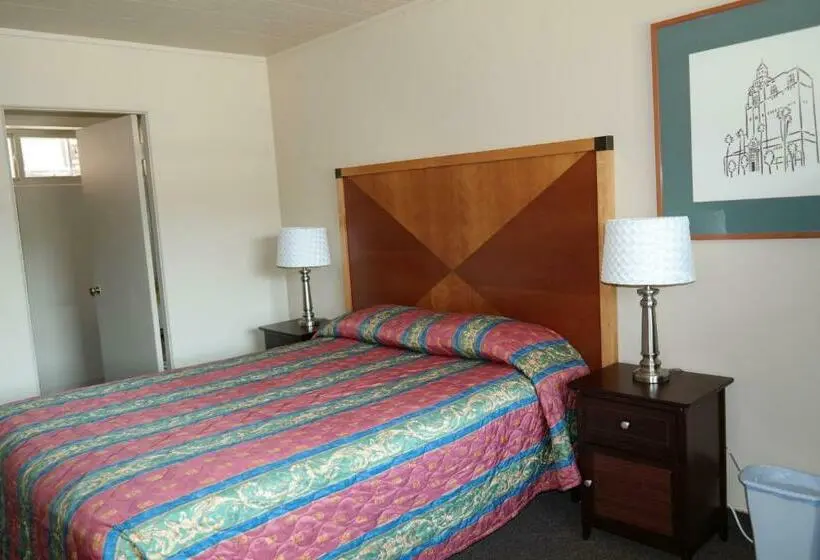 デラックスルーム, River Park Inn
