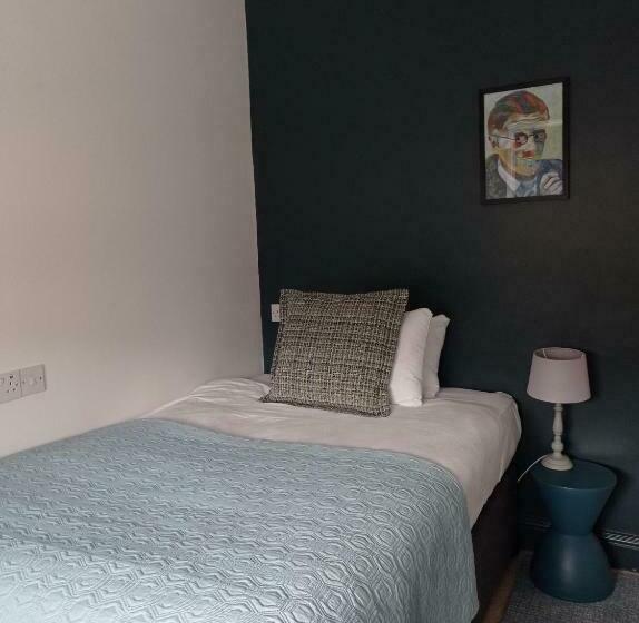 스탠다드 싱글 룸, Tom Dick And Harriet S Accommodation