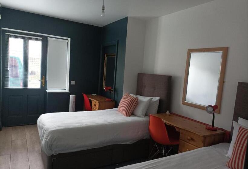 低层单卧公寓, Tom Dick And Harriet S Accommodation