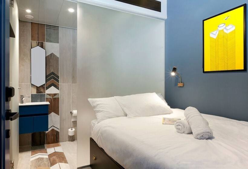Capsule, The Spot Hostel