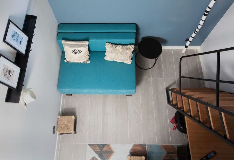 חדר סטנדרט, The Spot Hostel