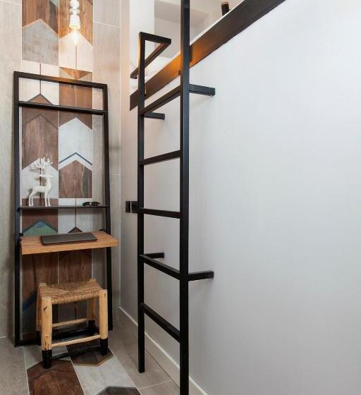 חדר סטנדרט יחיד, The Spot Hostel