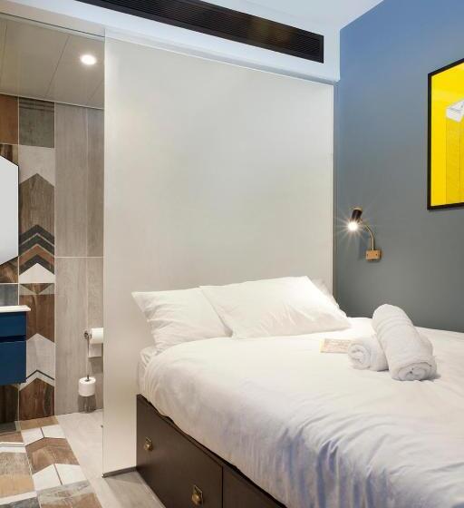 Capsule, The Spot Hostel