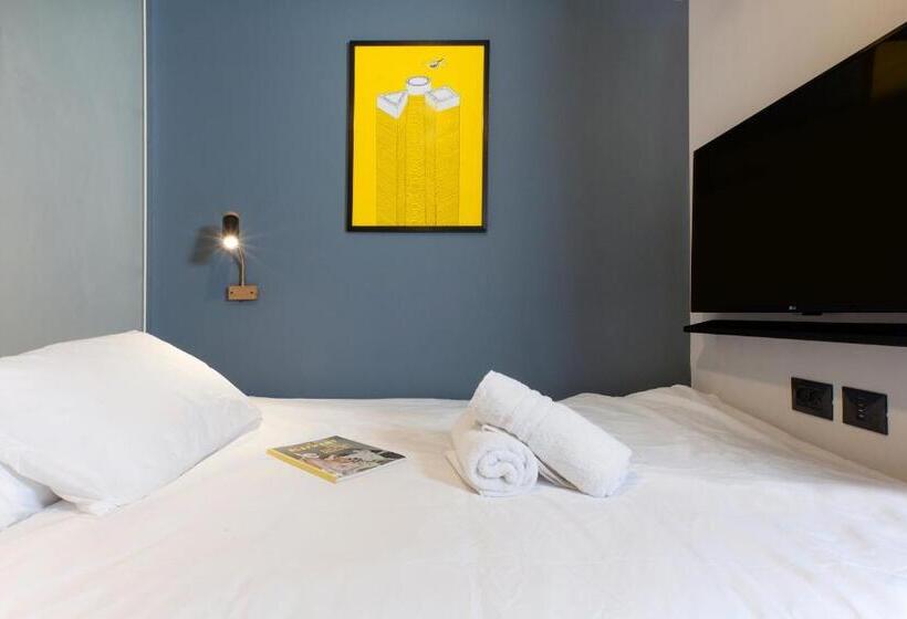 Capsule, The Spot Hostel