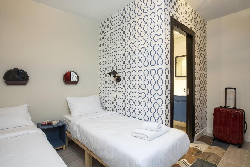 חדר סטנדרט, The Spot Hostel