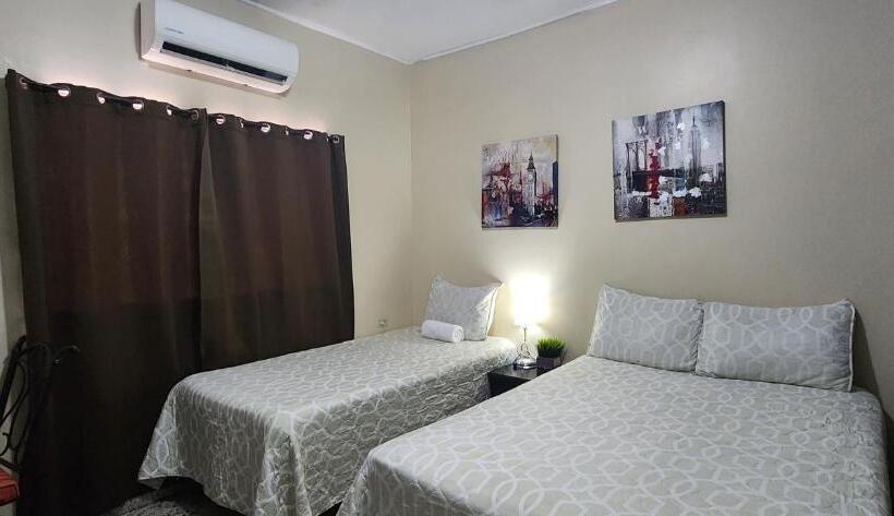 اتاق استاندارد سه نفره, Casa Altamira