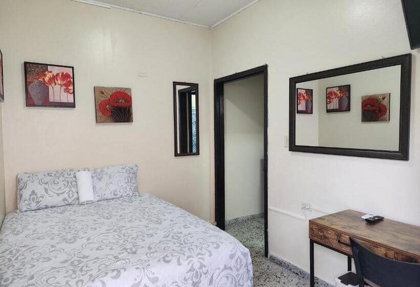 اتاق استاندارد یک نفره, Casa Altamira