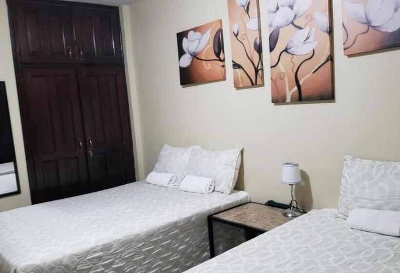 Habitación Triple Economy, Casa Altamira