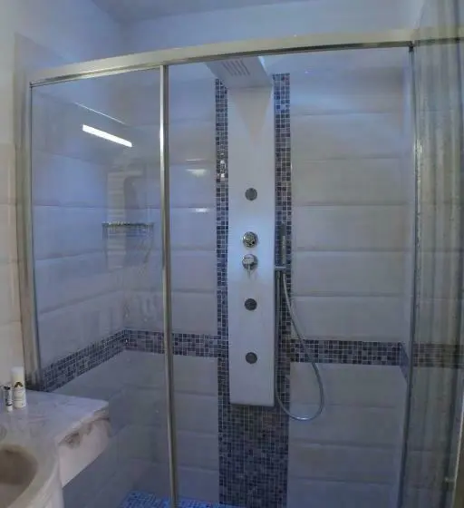اتاق استاندارد با چشمانداز دریا, Adria