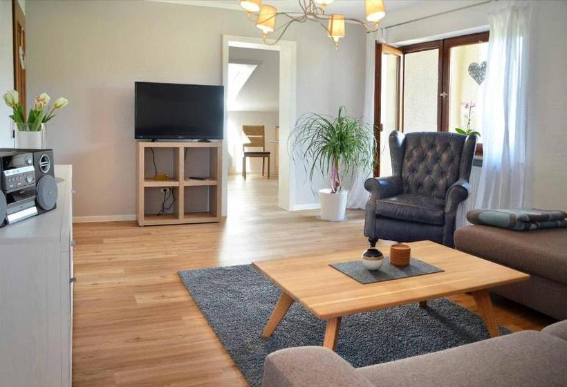 شقة غرفة واحدة, Landhaus Lederer